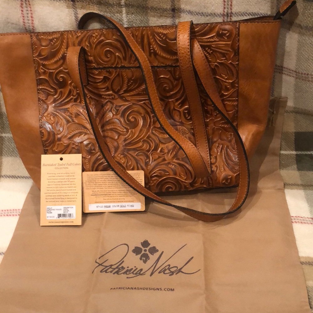 Patricia Nash Varsi - Tooled